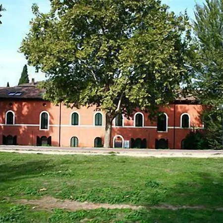 Bizzoni Aparthotel
