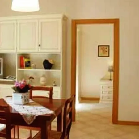 Bizzoni Aparthotel 3*