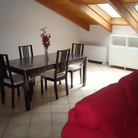 Aparthotel Bizzoni 3*