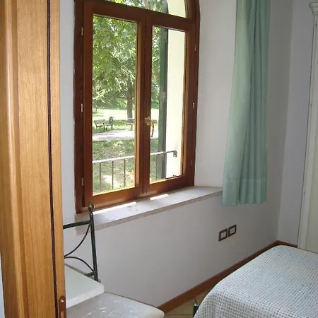 Bizzoni Aparthotel 3*